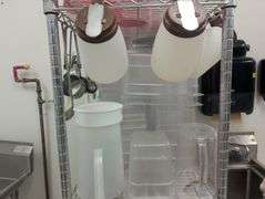 LARGE bulk lot of quality small wares including rack