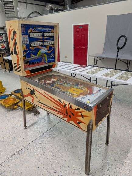 Vintage D. Gottlieb & Co "300" Pinball Machine