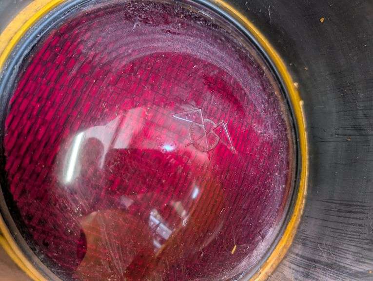 Vintage traffic signal. Make Unknown