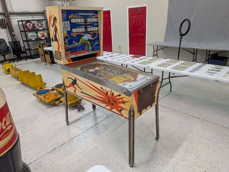 Vintage D. Gottlieb & Co "300" Pinball Machine