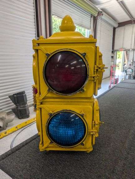Vintage Cast Aluminum Traffic Light