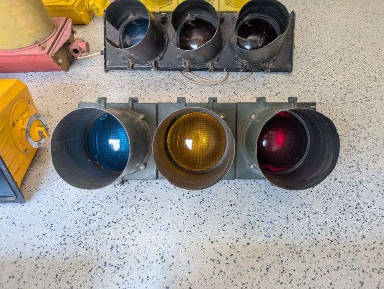 Vintage Econolite traffic signal