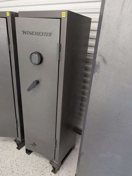 Winchester TS12-30 12 Gun Safe