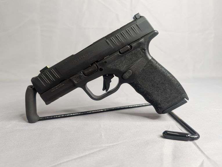 Springfield Hellcat in 9mm. NEW!