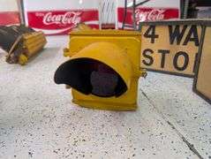 Eaglelux Eagle Signal Corporation single stop light