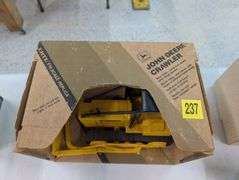 Vintage Ertl 1/16 Scale John Deere #521 Crawler/Bulldozer