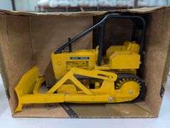 Vintage Ertl 1/16 Scale John Deere #521 Crawler/Bulldozer