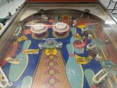 Vintage D. Gottlieb & Co "300" Pinball Machine