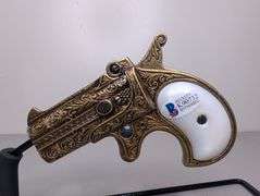 Val Kilmer "Doc" AUTOGRAPHED Derringer. Beckett Authentic