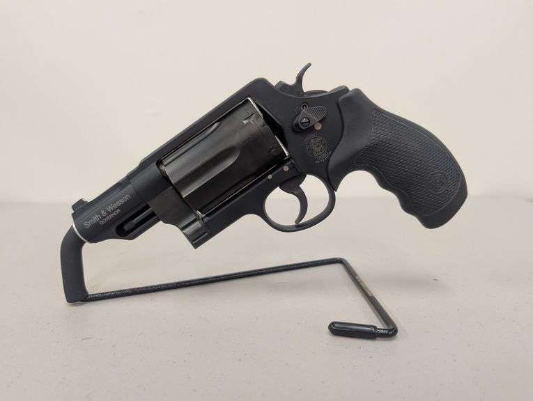 Smith & Wesson Governor in .45LC/.410/.45ACP