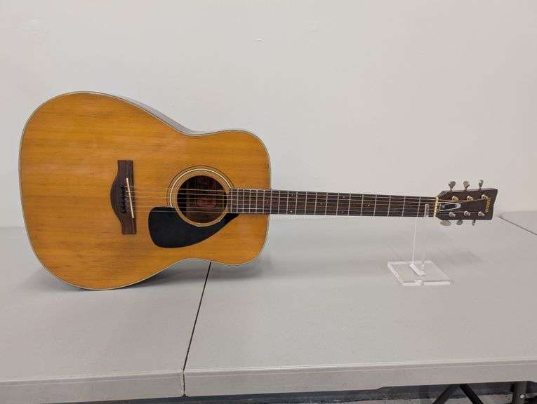 Vintage Yamaha FG180 Acoustic Guitar
