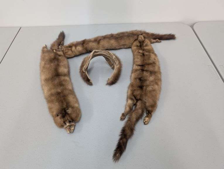 Vintage Three Mink Pelt Fur Stole and Headband