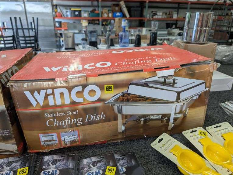 Winco commercial stainless chaffer. New with box