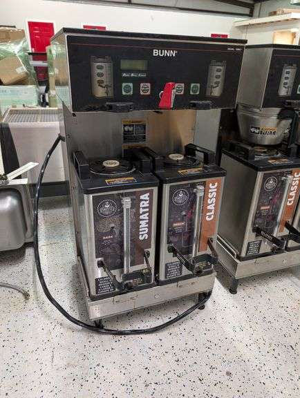 Bunn Dual DBC Coffee Maker with Caraffes