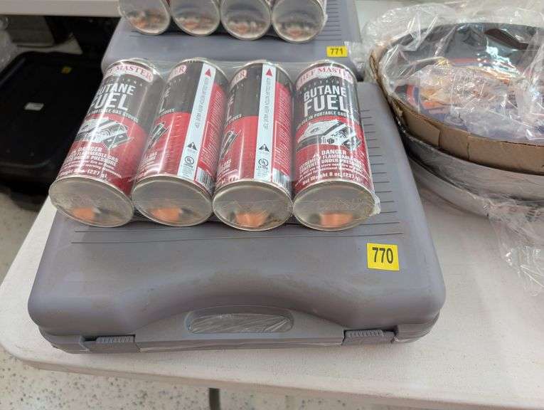 Chef Master butane stove with four fuel canisters