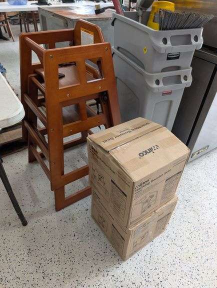 Lot of children's high chairs and boosters. NEW
