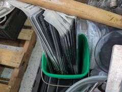 Large misc pallet lot of various restaurant wares