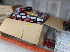 Large bulk lot of various sized ice cream dishers