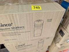 Bulk lot of miscellaneous salt and pepper shakers