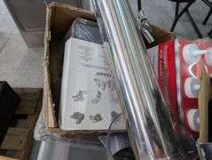Large misc pallet lot of various restaurant wares