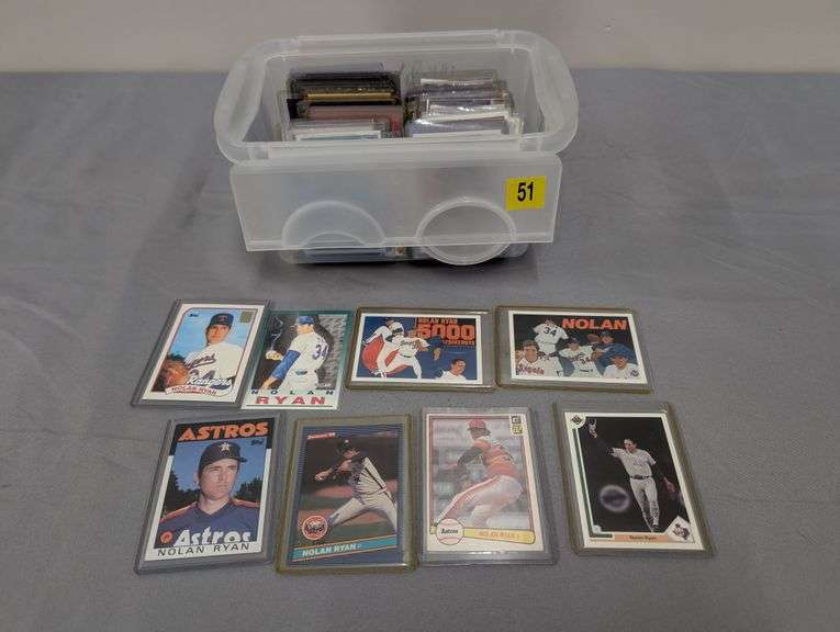 Bulk lot of approximately 200 Nolan Ryan Cards