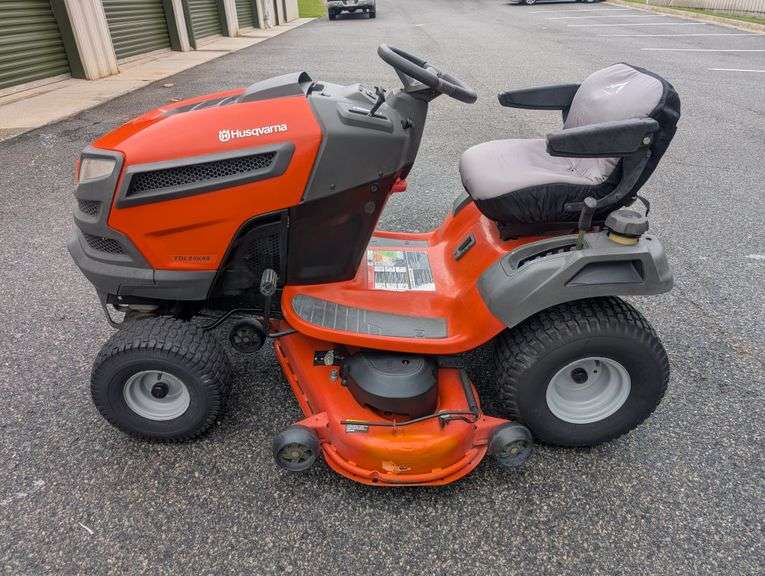 Husqvarna YTH 24K48 48" Riding Lawn Mower