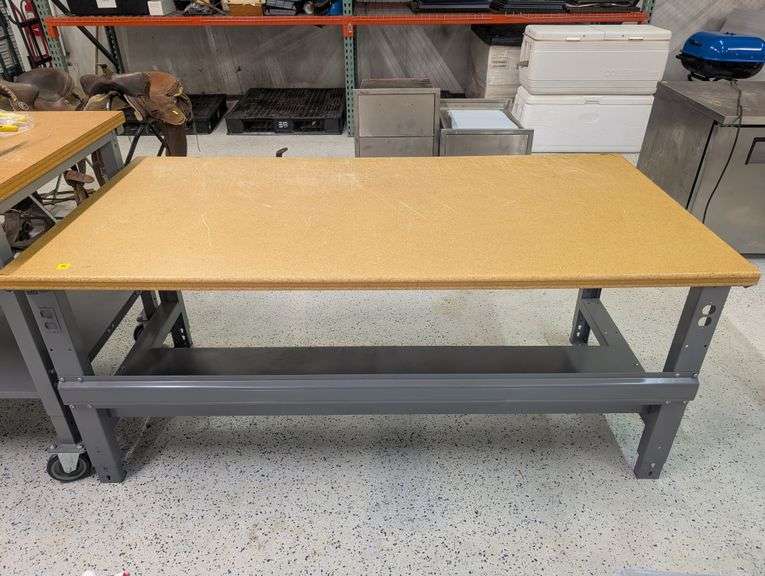 ULINE Shipping Table. 6'x3'x32"