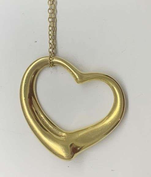 Tiffany Elsa Peretti Open Heart 18k Gold Necklace