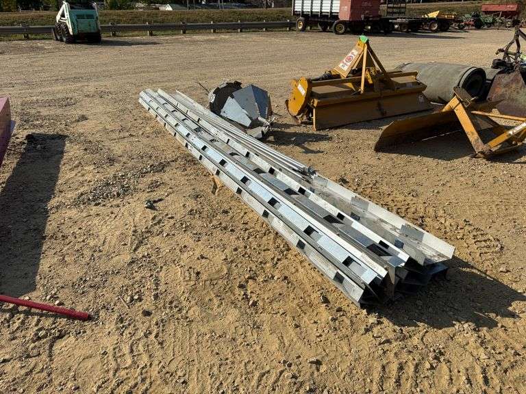GSI Grain Spreader