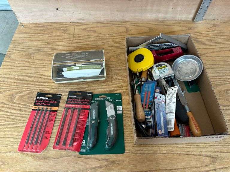 New Utility Knives & Other Lee Real Estate & Auction Service