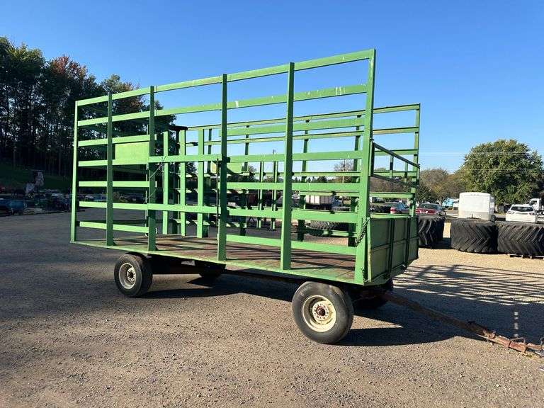 8' x 18' Steel Hay Rack