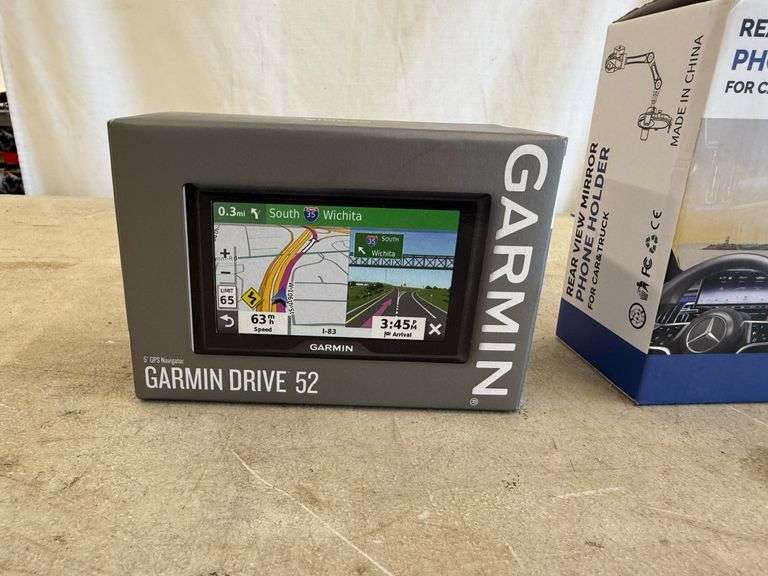 Garmin GPS & Phone Holder Lee Real Estate & Auction Service
