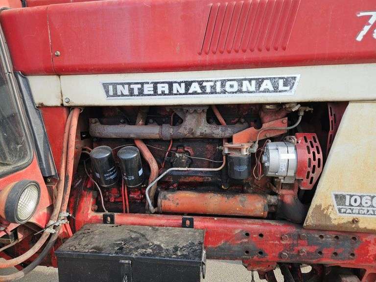 photoプリント Portrait | Walnut Framed Wood Print | Upload Your Photo on Real