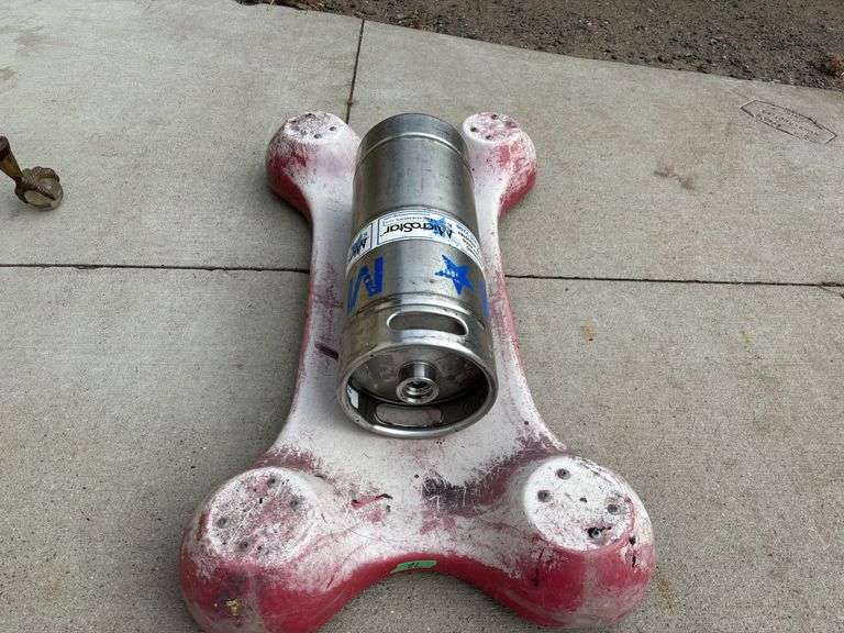 Shop Creeper & Sm. Keg