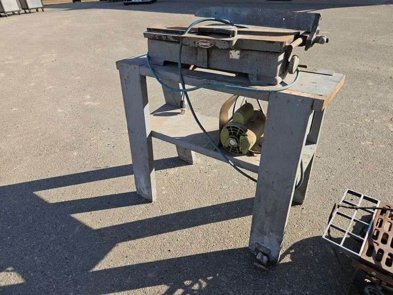 Jointer & Table Saw Lee Real Estate & Auction Service