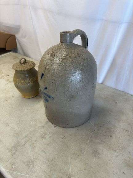 Bee Sting Crock Jug & Urn
