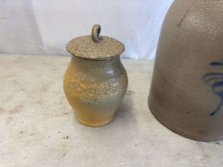 Bee Sting Crock Jug & Urn