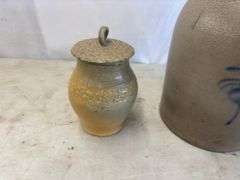Bee Sting Crock Jug & Urn