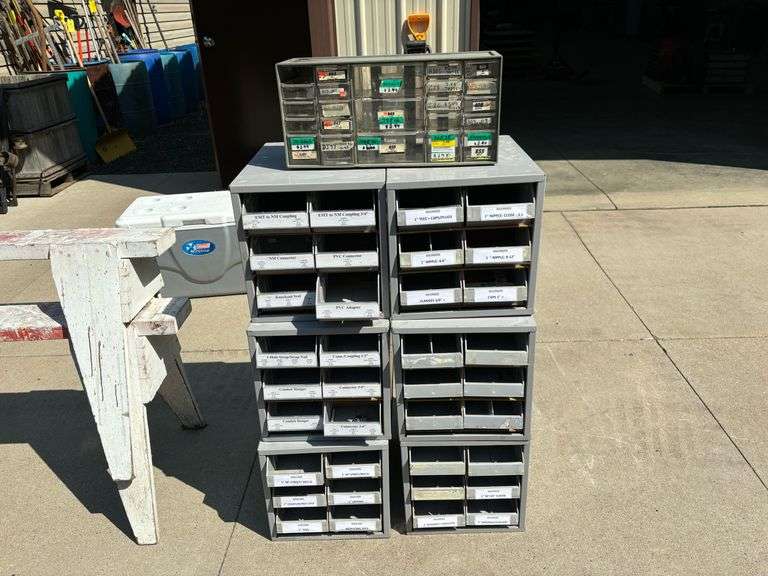 (7) Bolt Organizers