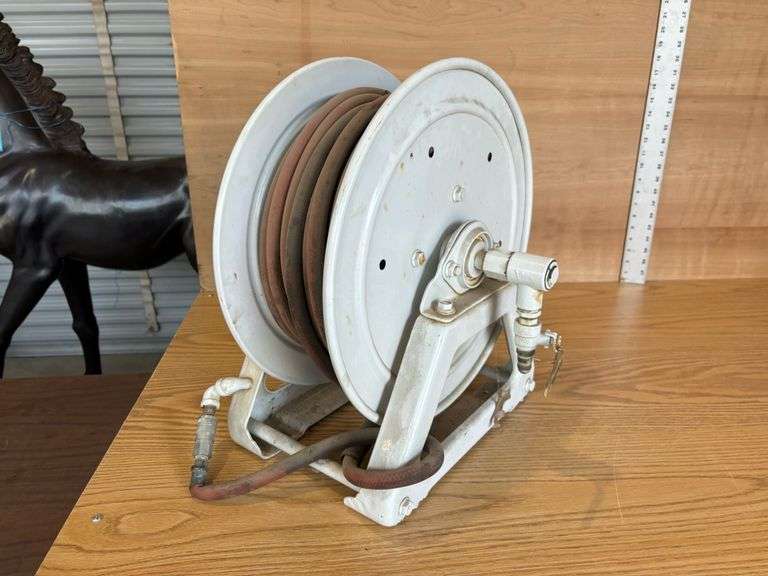Air Hose w/ Reel