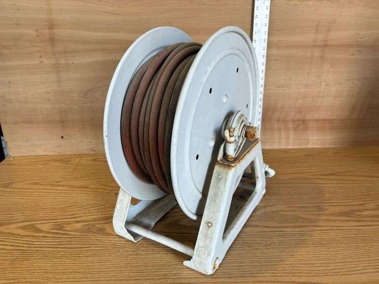 Air Hose w/ Reel