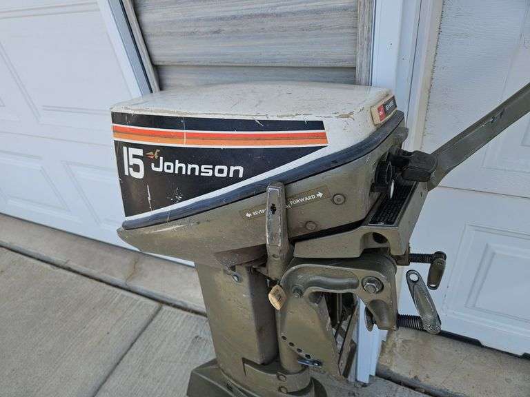 Johnson 15-hp Outboard Motor