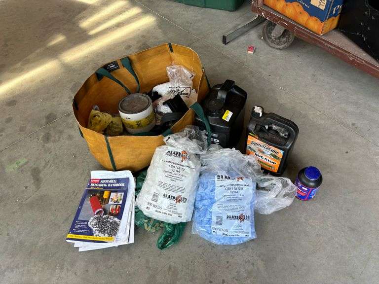 Reloading Equipment - Lee Real Estate & Auction Service