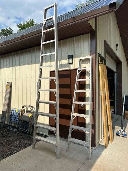 (2) Alum Step Half-Ladders