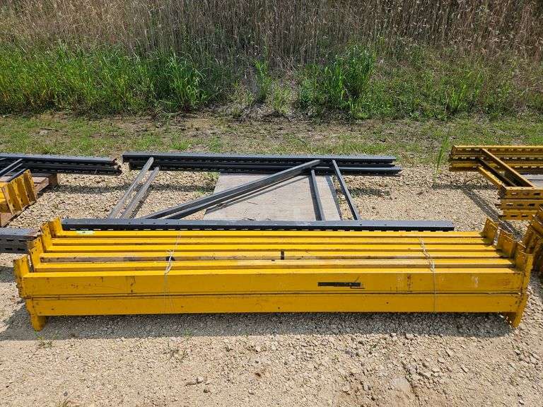 8-ft Pallet Racking (read more)