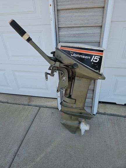 Johnson 15-hp Outboard Motor