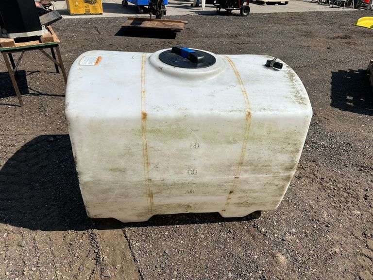 100 Gal Water Tank