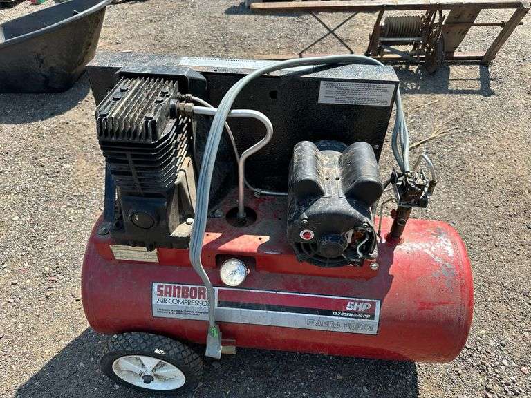 Sanborn portable air compressor