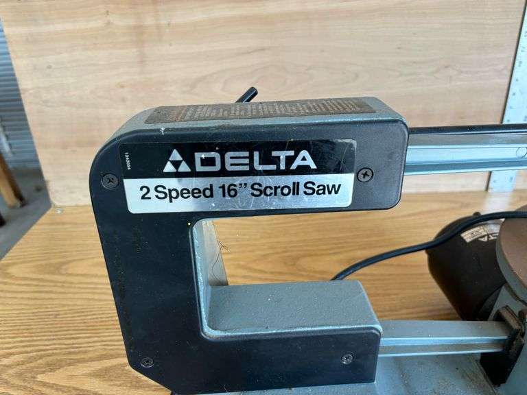 Delta 16" Scroll Saw