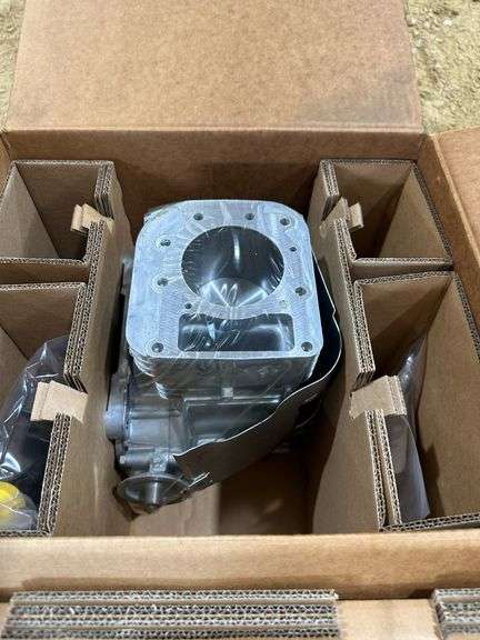 New B&S Short Block Motor
